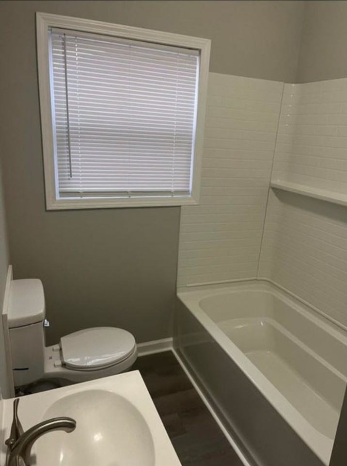 180 Gray Station Rd - Photo 4 of 12