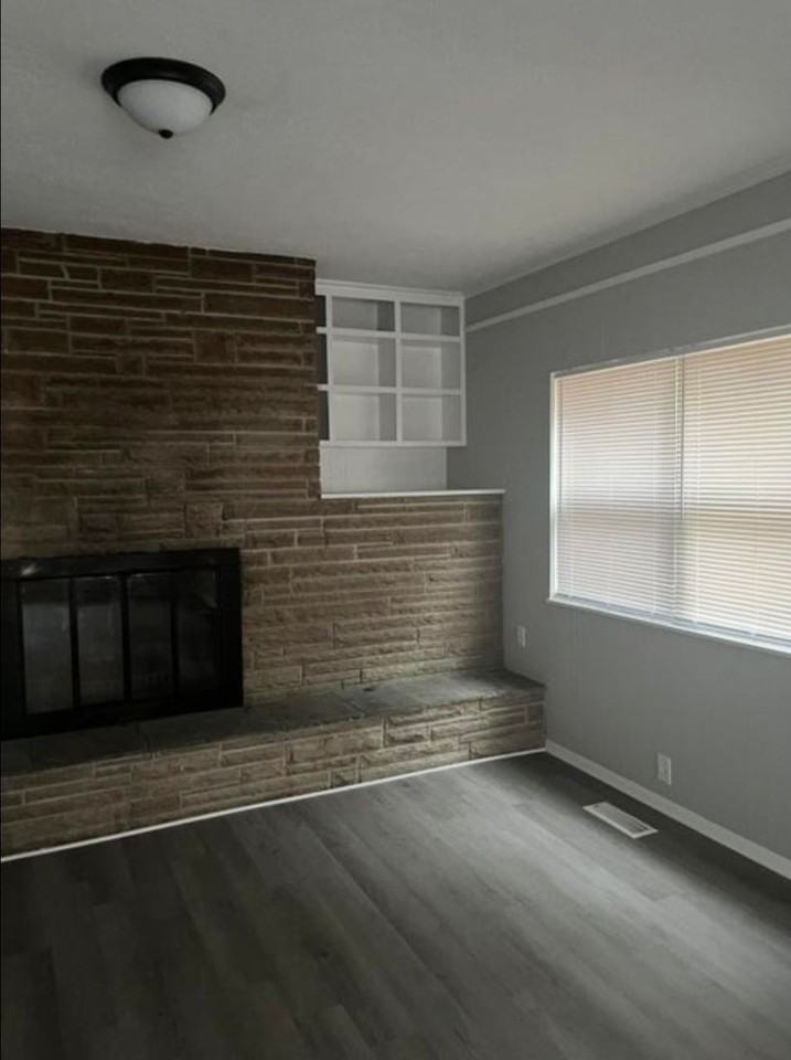 180 Gray Station Rd - Photo 5 of 12