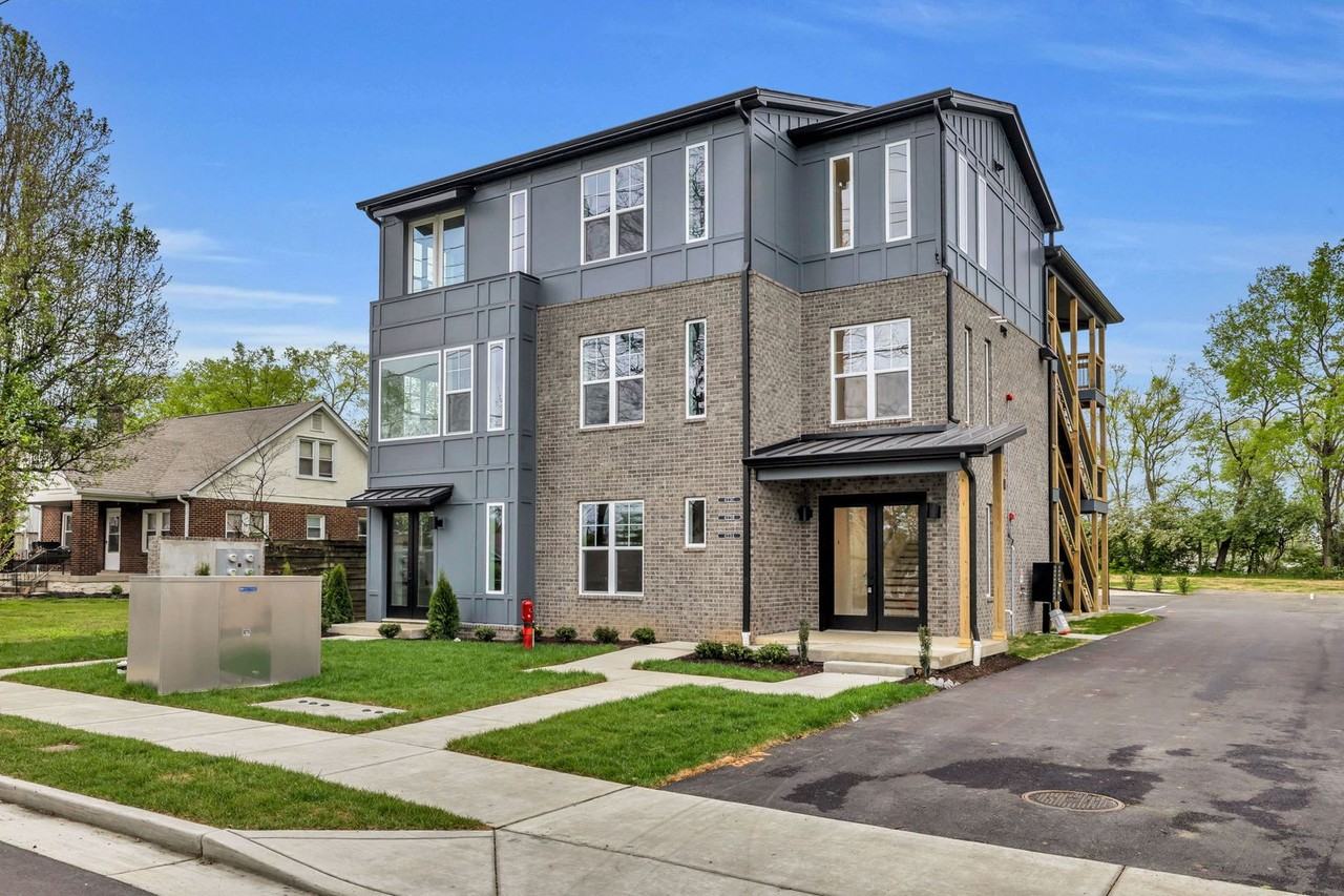 423C Veritas St - Photo 4 of 50