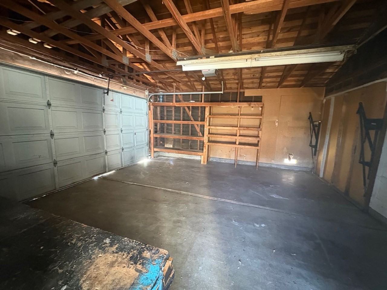 1644 Pinewood Way - Photo 3 of 11