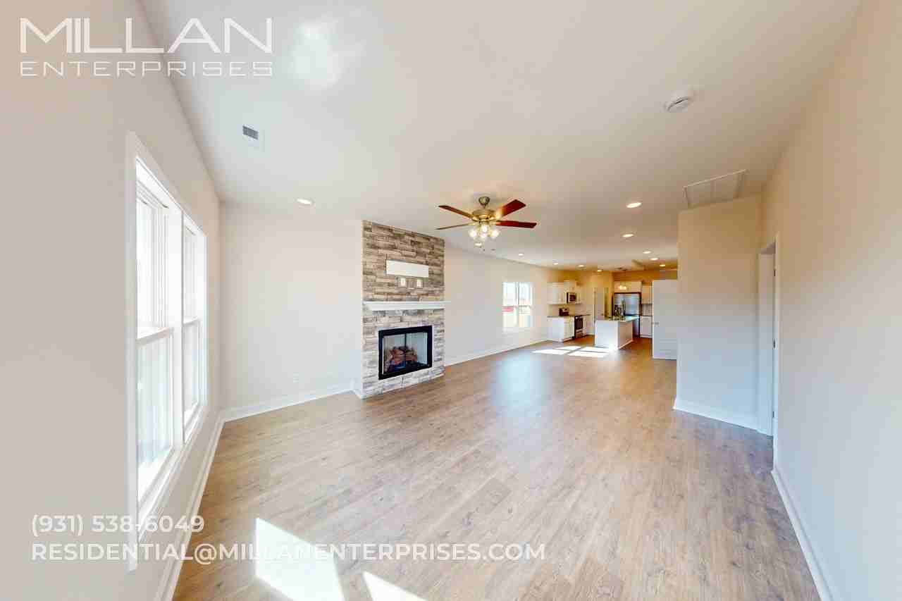 449 Ayden Ln - Photo 3 of 14