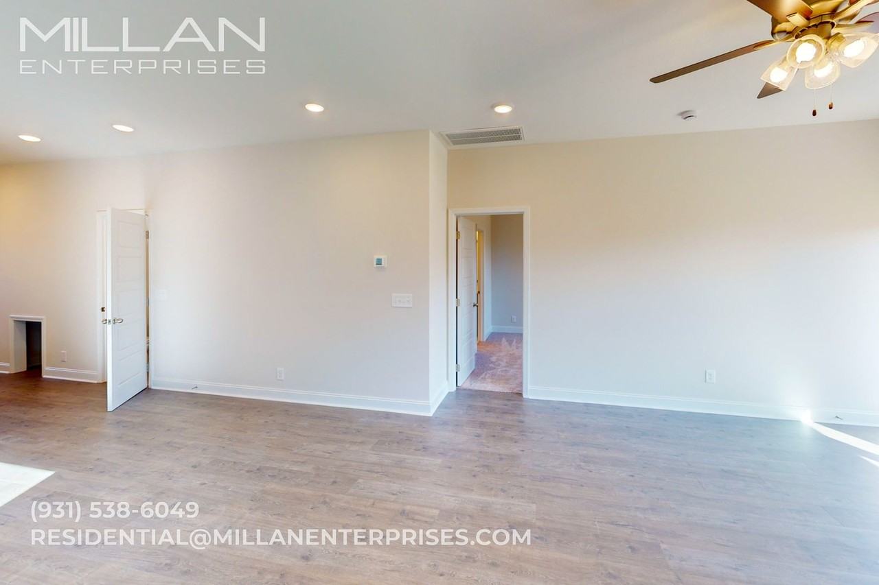 449 Ayden Ln - Photo 4 of 14