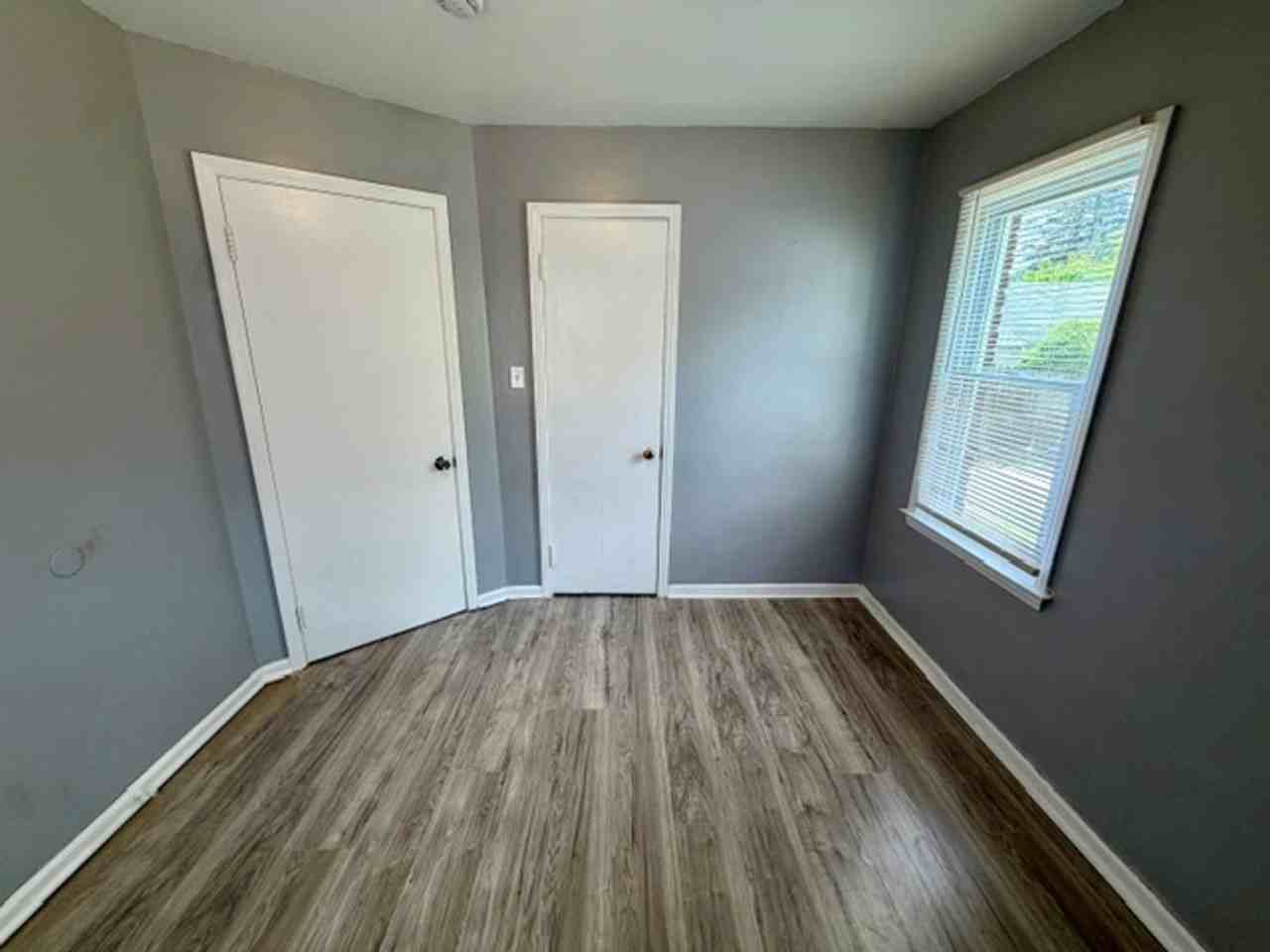 10629 Nottingham Rd - Photo 3 of 16
