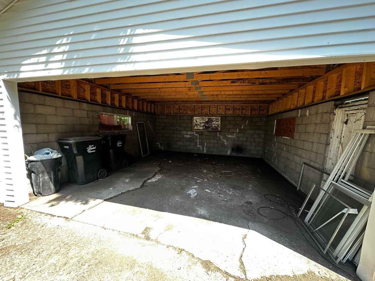 723 Shirland Ave - Photo 2 of 22