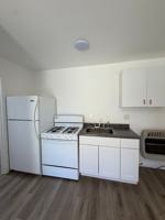 featured image of 127 Mortimer St #3
