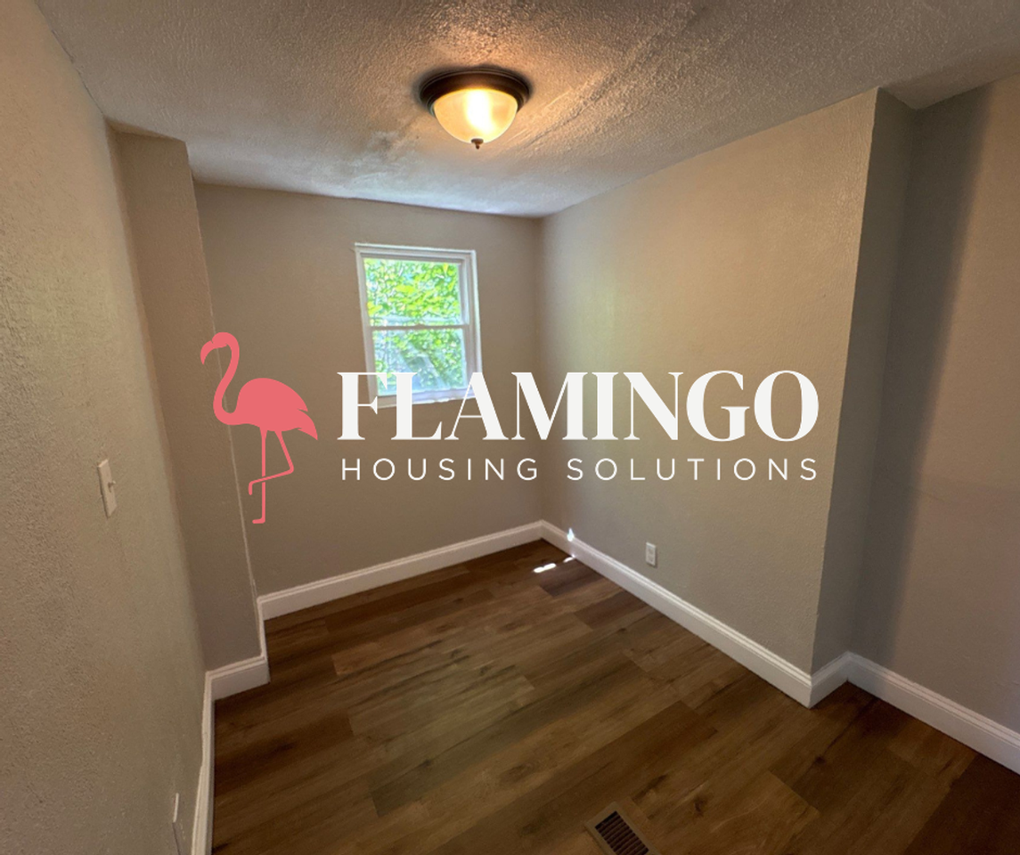 929 Stolz Ave - Photo 4 of 15