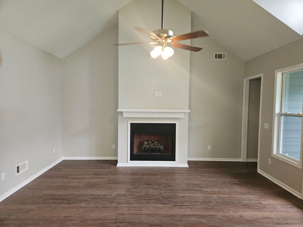 210 Pine Valley Rd - Photo 7 of 24