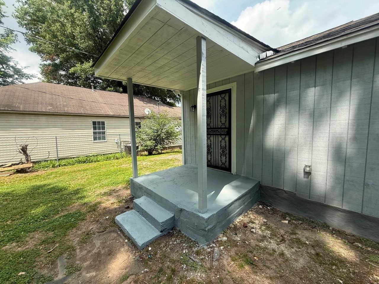 1507 Hamilton St - Photo 6 of 9