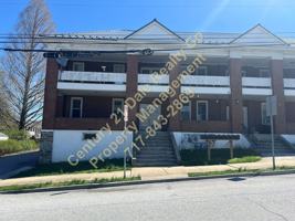 featured image of 423 N Franklin St