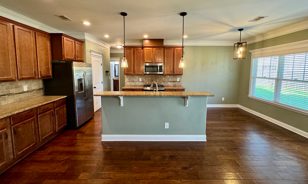 5464 Everlook Cir - Photo 3 of 13