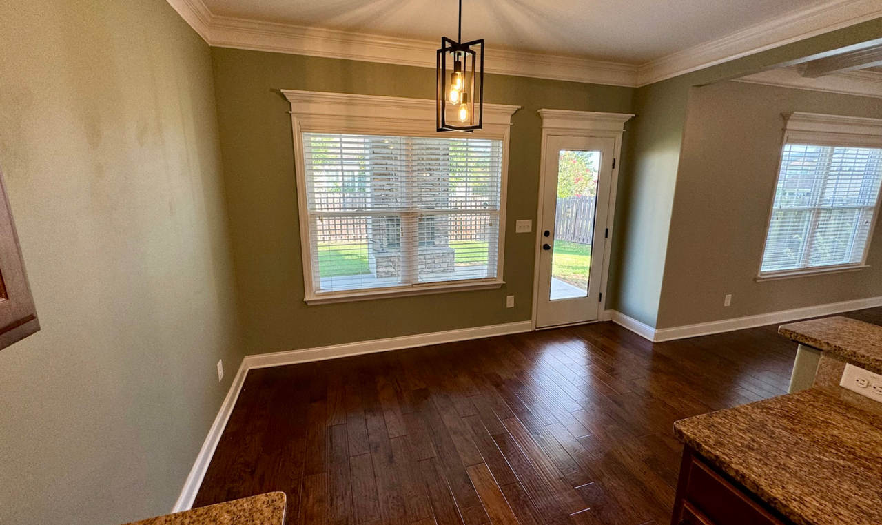 5464 Everlook Cir - Photo 4 of 13