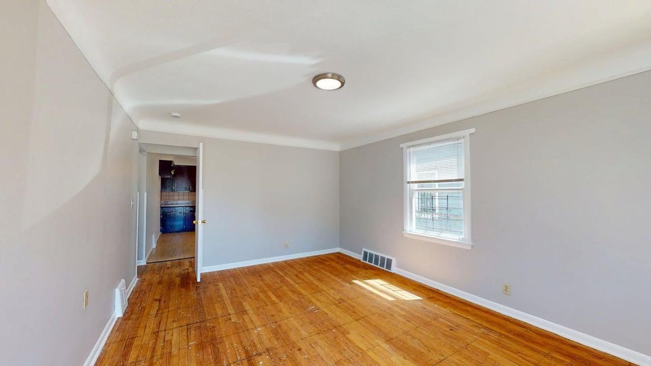 11909 Avon Ave - Photo 2 of 13