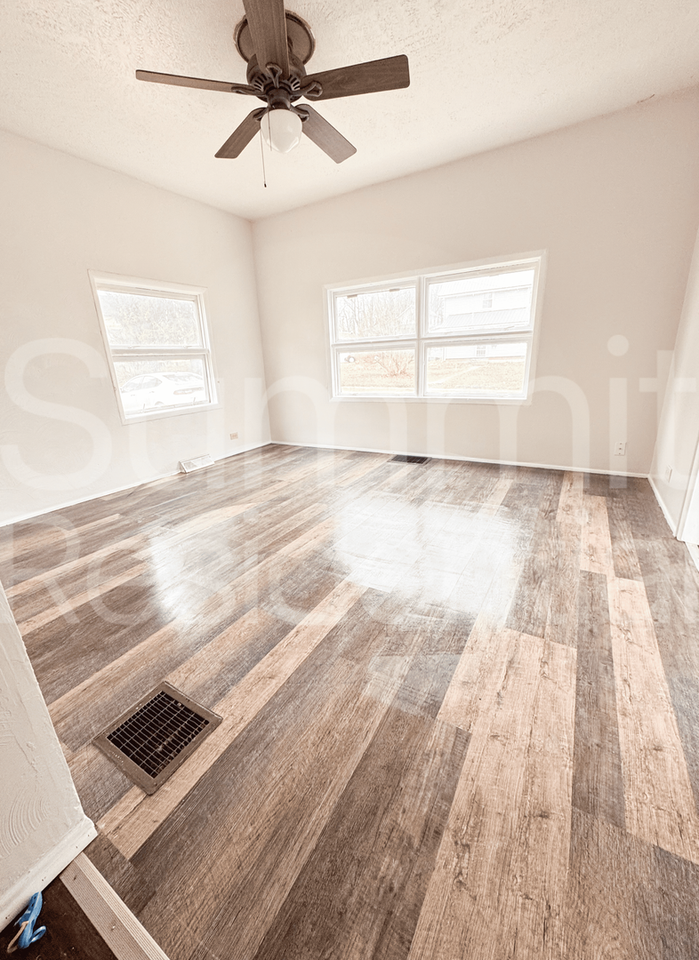 23 Martha Ave - Photo 6 of 6