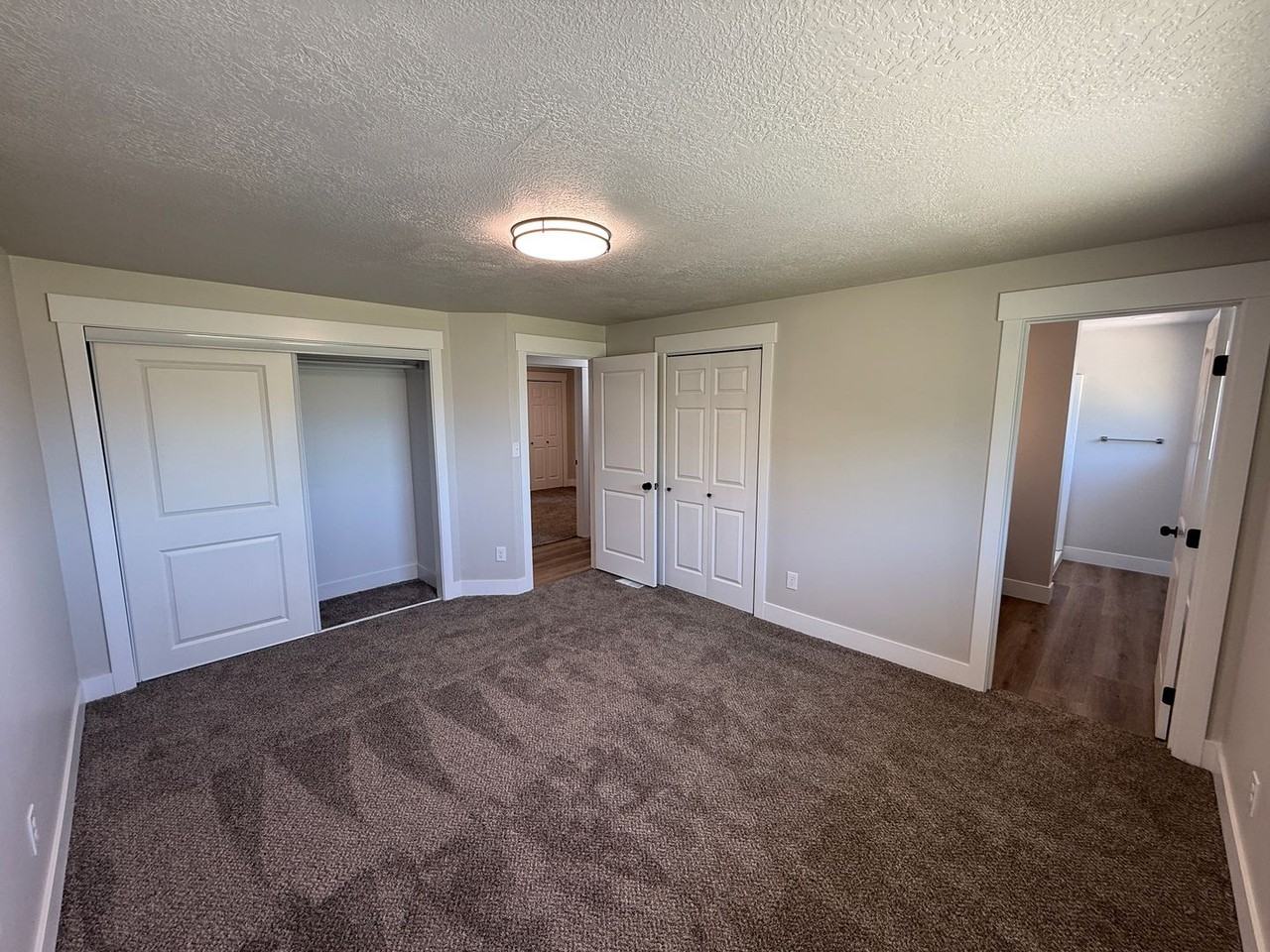 3426 West 5300 South - Photo 6 of 29