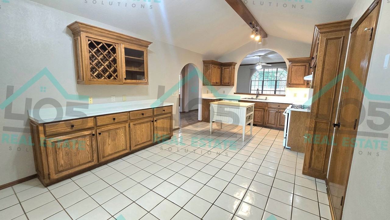 9904 Fox Fair Holw - Photo 5 of 30