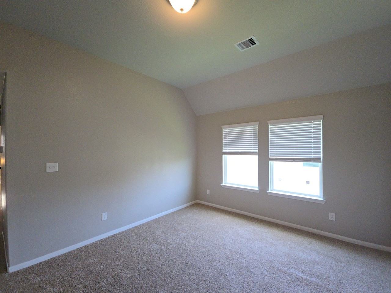 14114 Little River Dr - Photo 6 of 22