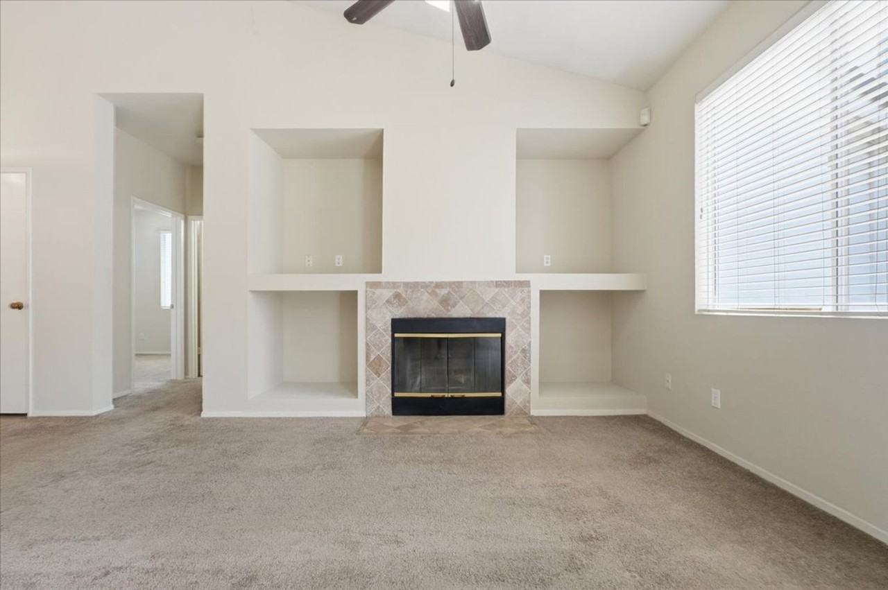 9386 Laguna Pointe Way - Photo 7 of 25