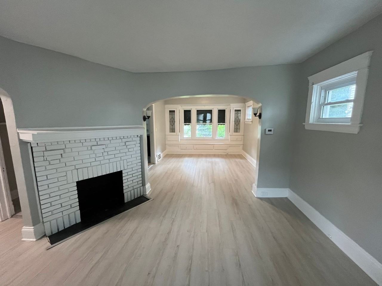 2802 E 118th St - Photo 7 of 23