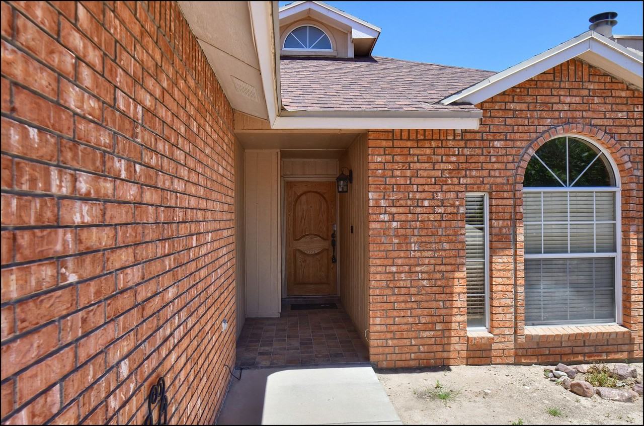 7317 Desierto Rico Ave - Photo 5 of 38