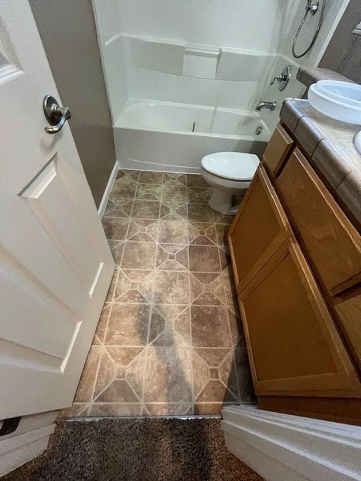 2777 Hoyt Ave - Photo 5 of 13