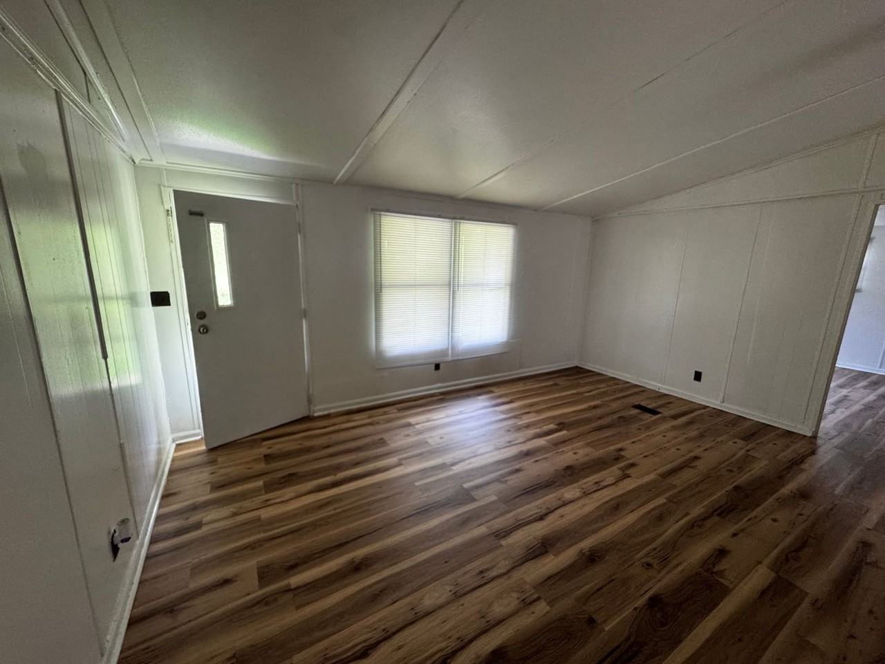 2603 Cleveland Ave - Photo 7 of 30