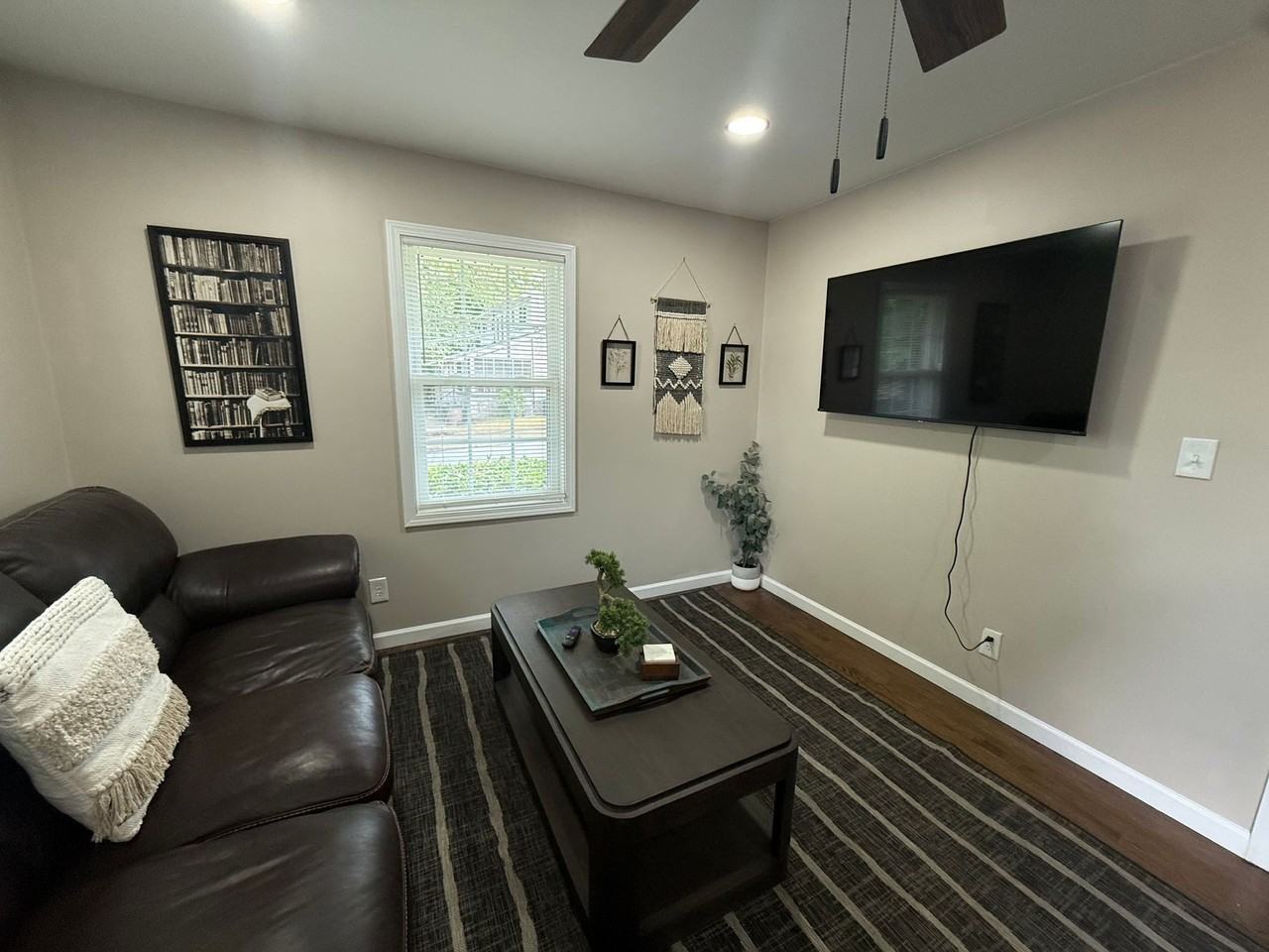 602 Fairmont Street - Photo 2 of 8