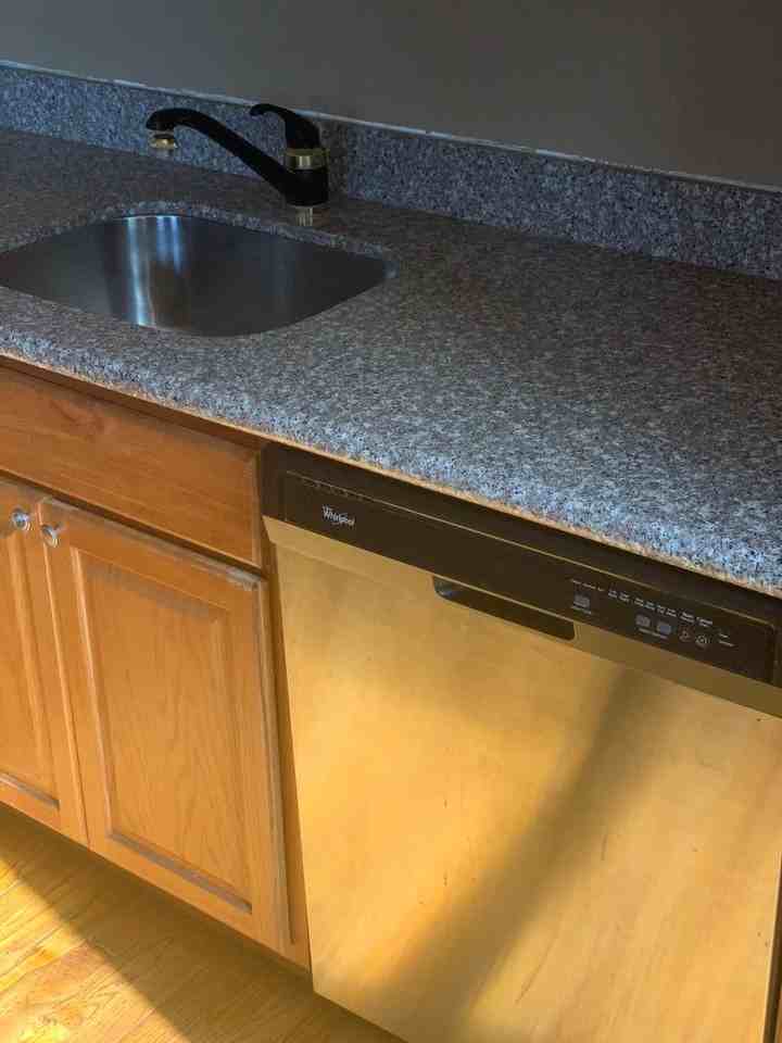 433 S Pacific Ave - Photo 7 of 13