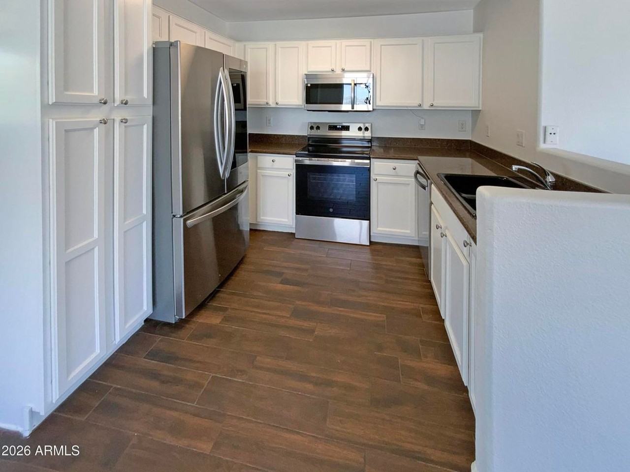 17517 W Ventura St - Photo 3 of 4