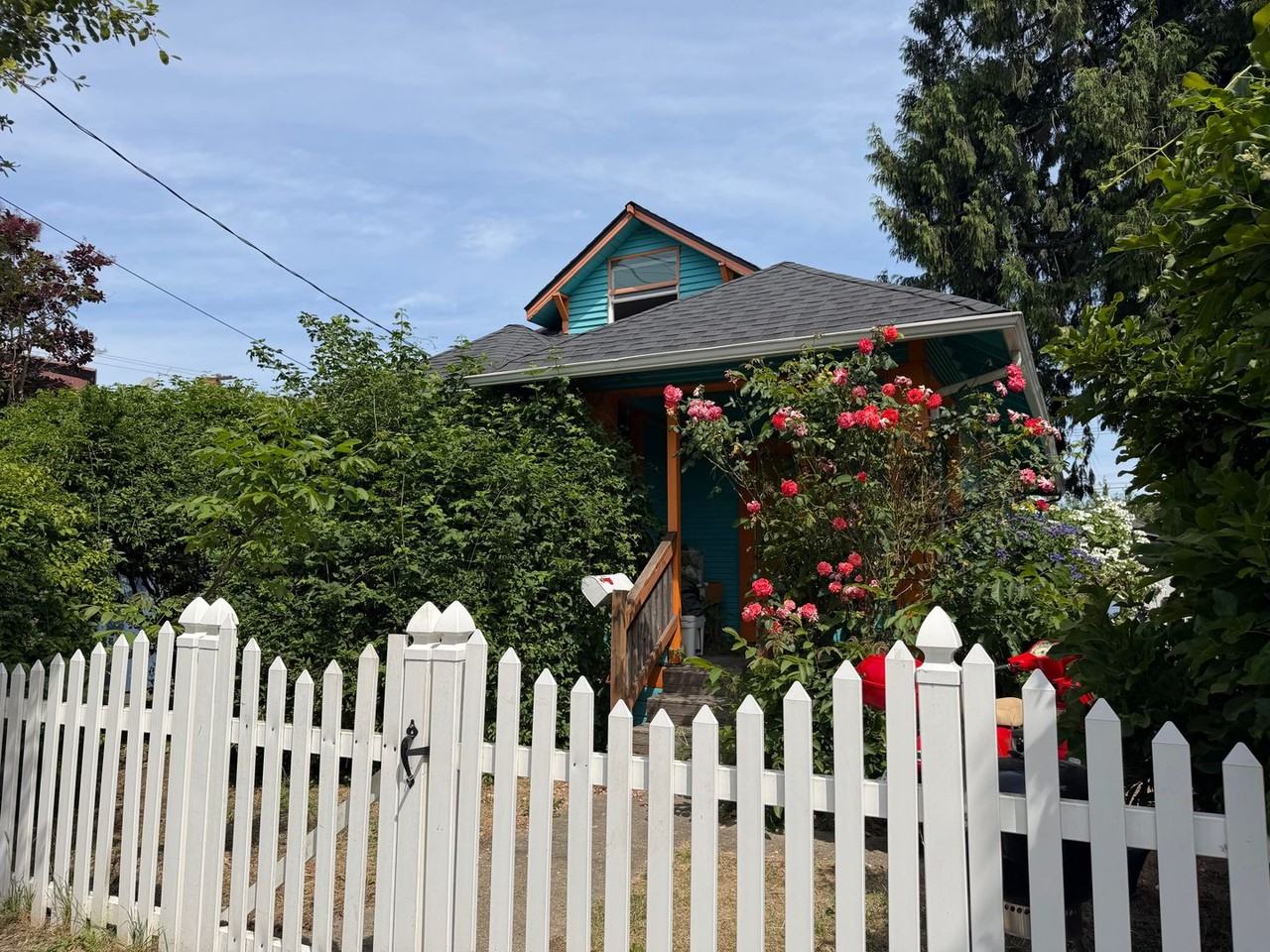 1410 S Cloverdale St - Photo 2 of 29