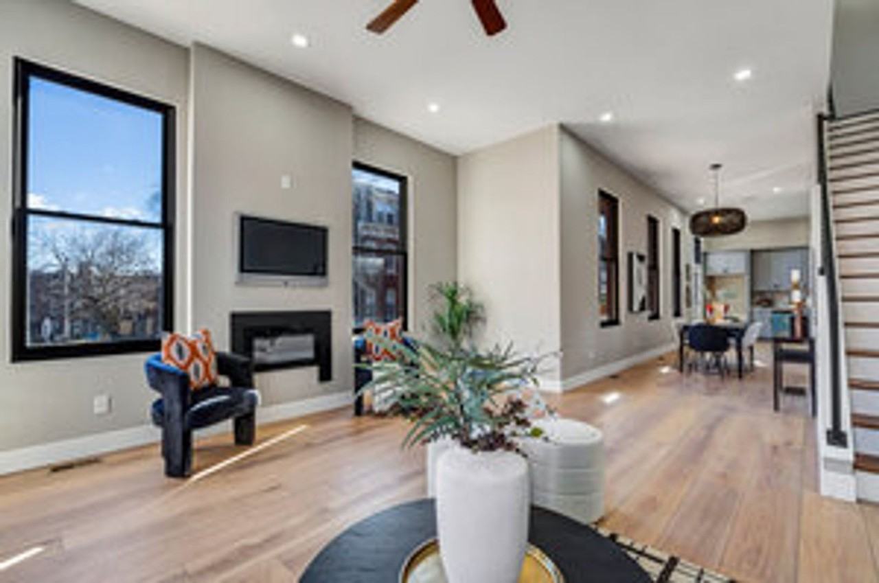 1000 Barton St - Photo 4 of 16