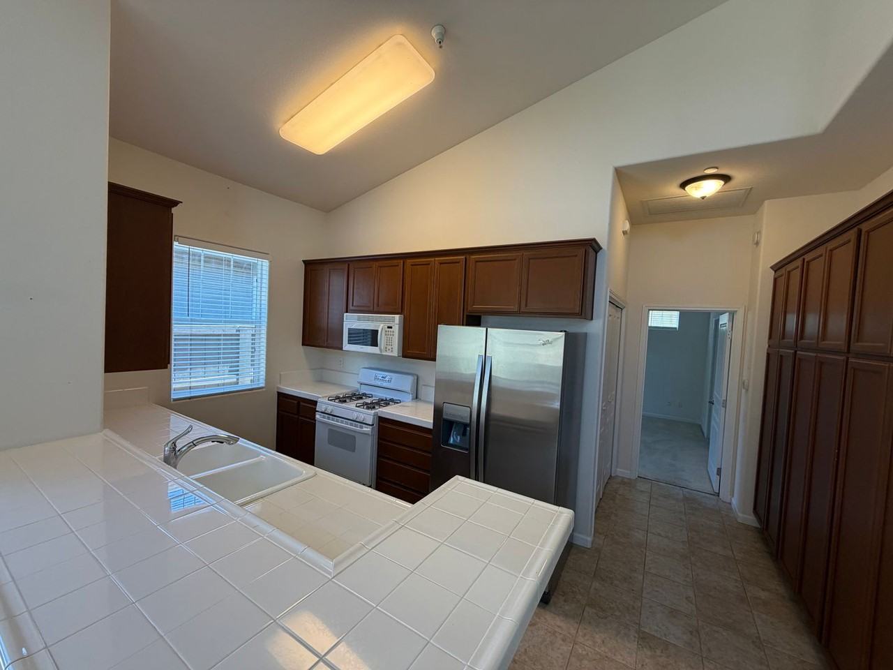 1353 Dolcetto Ln - Photo 3 of 17