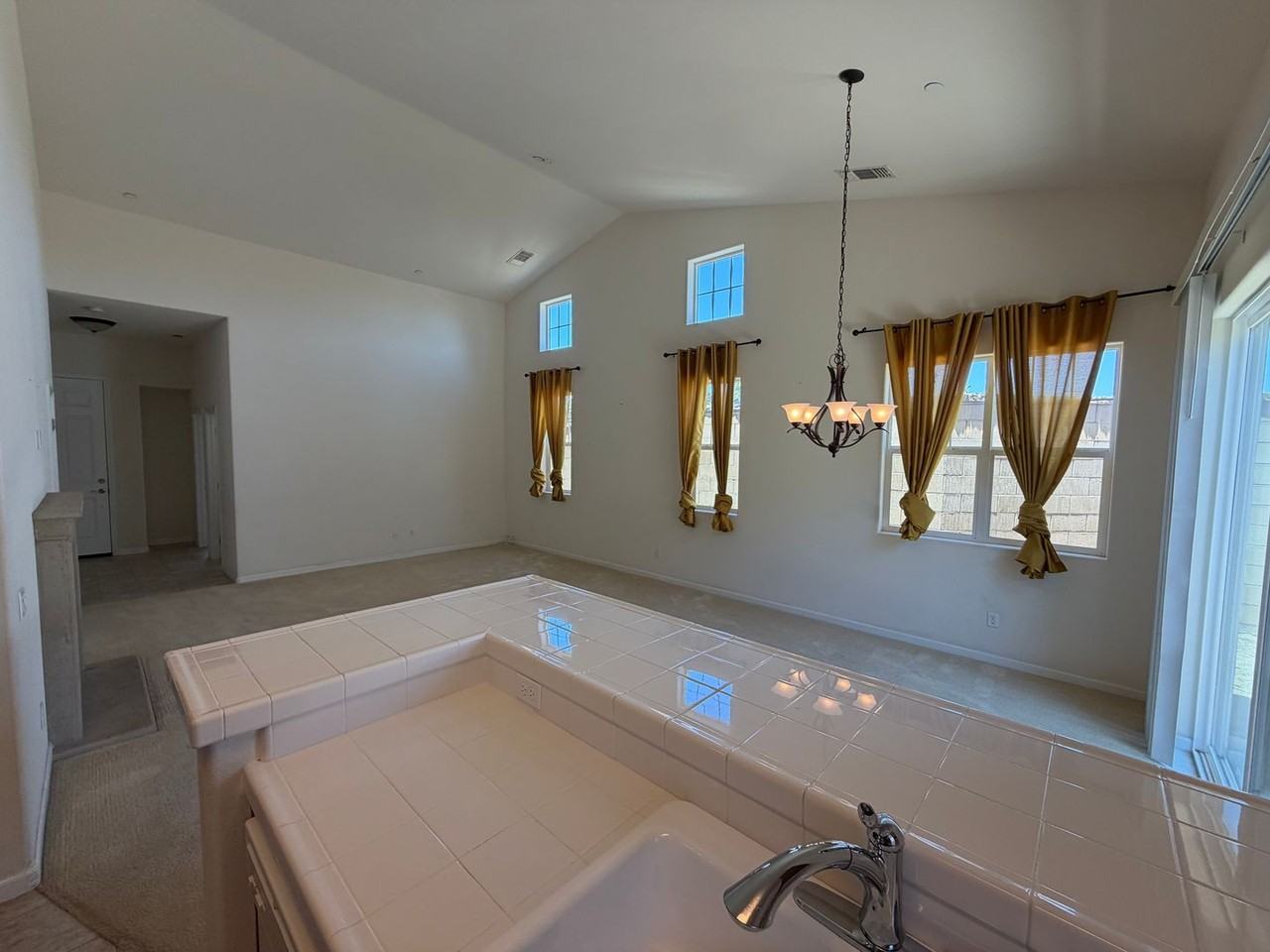 1353 Dolcetto Ln - Photo 4 of 17