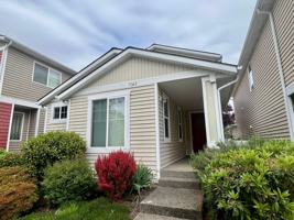 featured image of 7542 Traditions Ave Ne