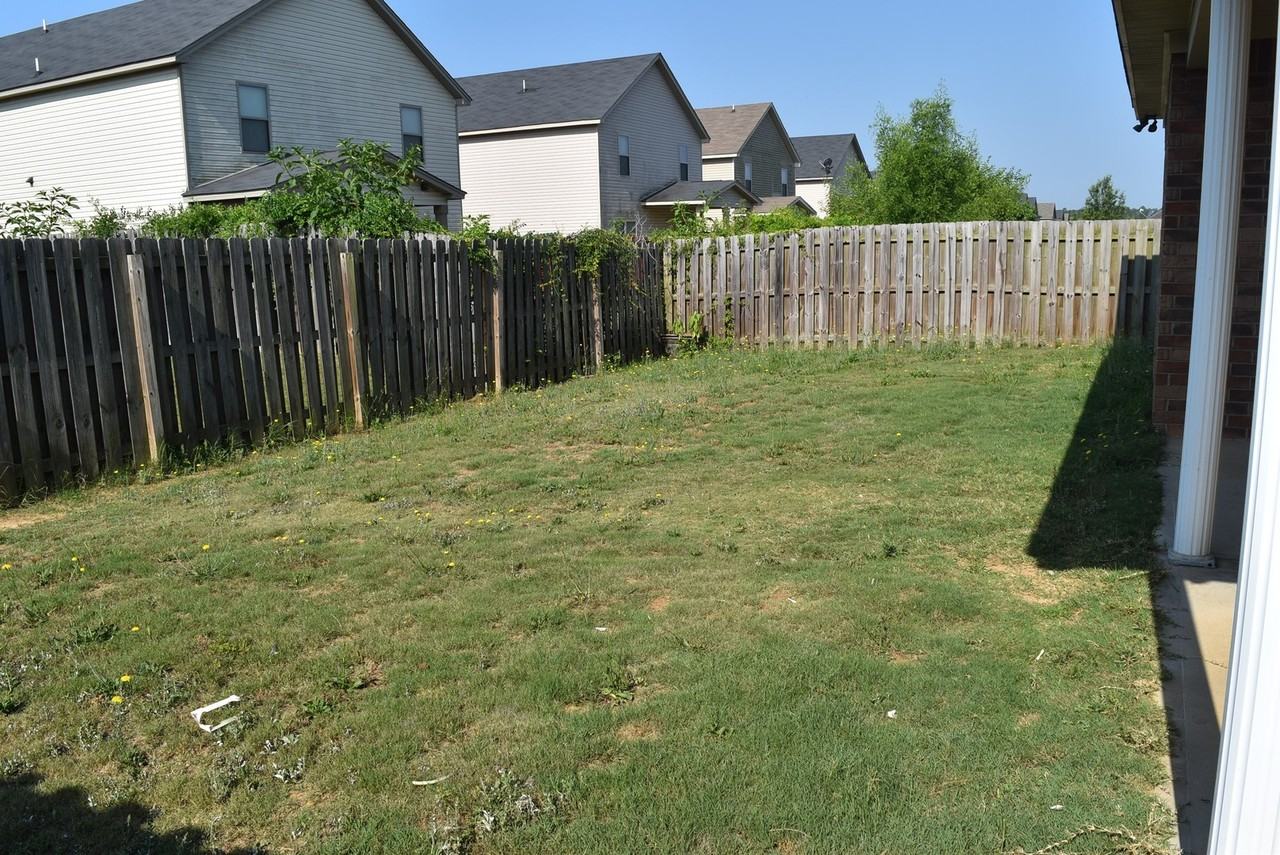 1074 Grove Landing Ln - Photo 5 of 33