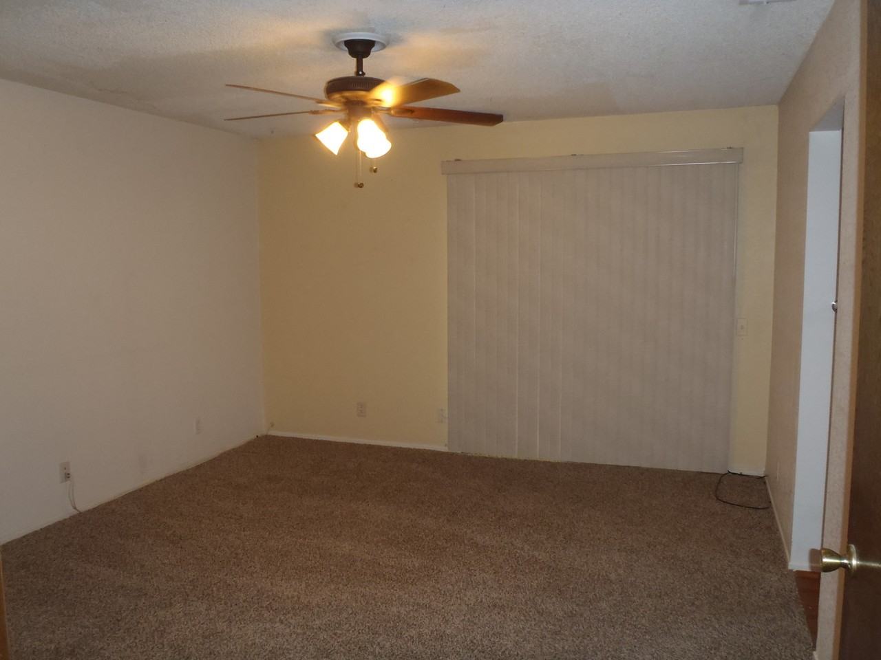 1249 Mountain View Dr - Photo 6 of 11