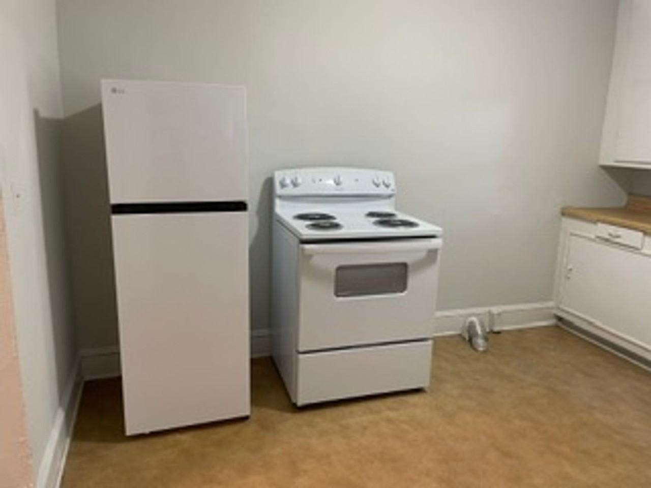 417 Pear St - Photo 5 of 5