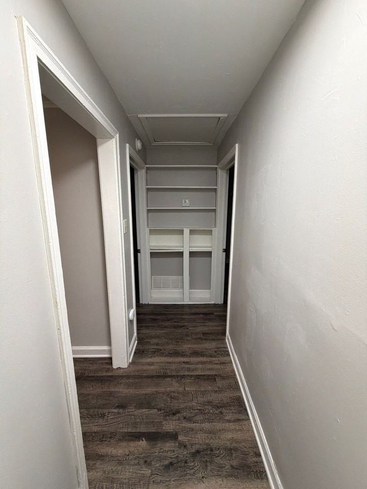 1388 Kyle St - Photo 5 of 16