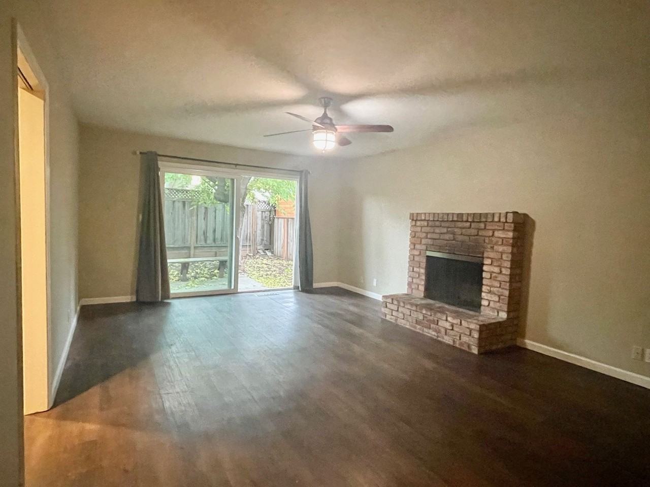 1042 W Hacienda Ave - Photo 7 of 17