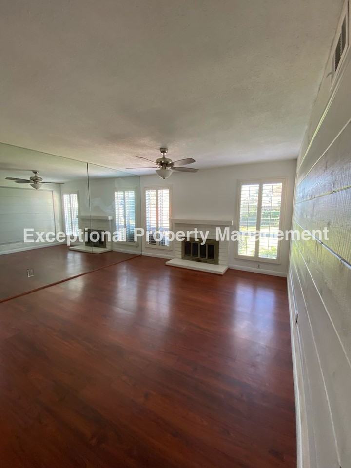 6905 Dakota Ave - Photo 3 of 23