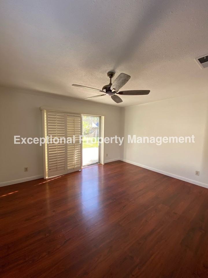 6905 Dakota Ave - Photo 5 of 23
