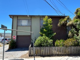 featured image of 1215 Laguna Ave