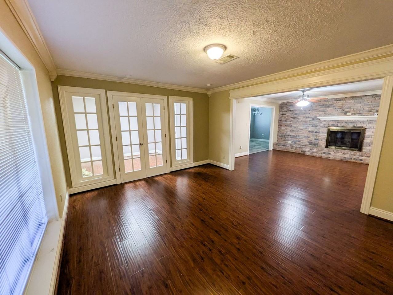 790 Norwood Dr - Photo 5 of 30