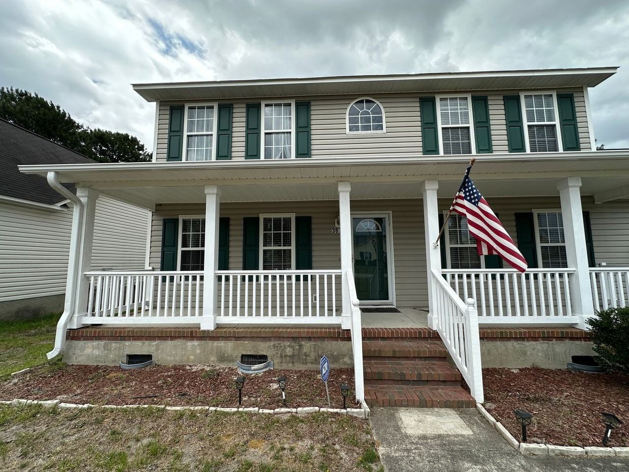 3679 Pioneer Dr - Photo 3 of 33
