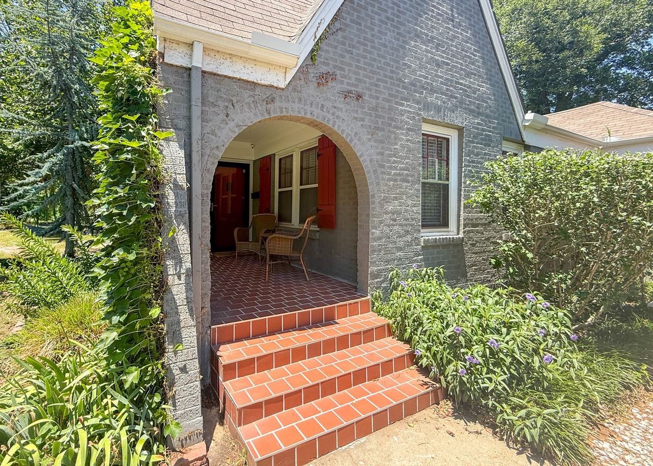 3121 Nw 22nd St - Photo 4 of 36