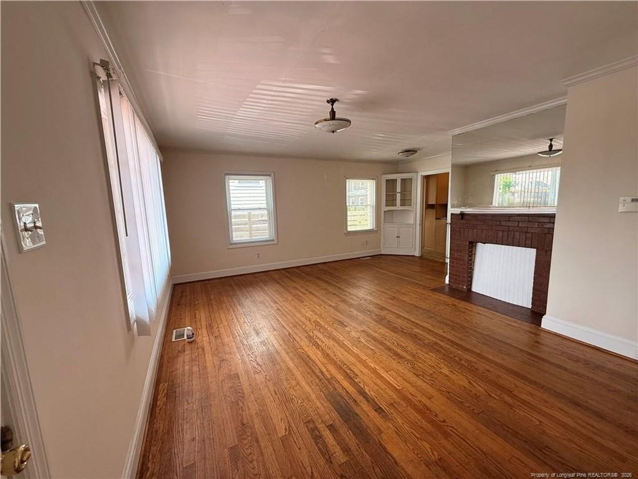 115 S Tarboro St - Photo 2 of 15