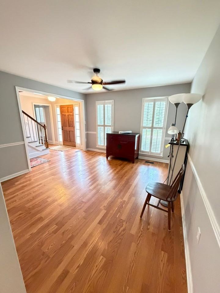 121 Ashbrook Dr - Photo 7 of 25