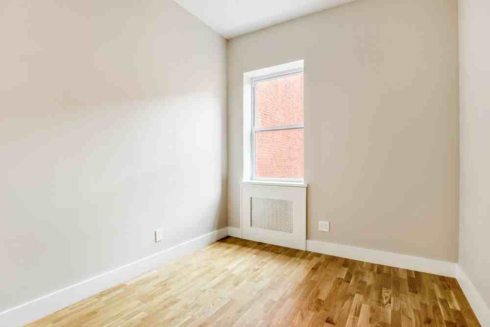 286 - 290 Clinton Ave - Photo 4 of 12
