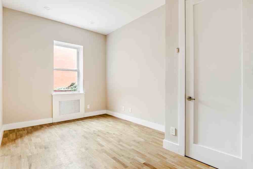 286 - 290 Clinton Ave - Photo 5 of 12