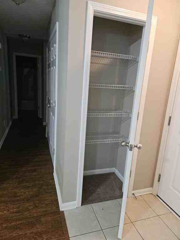 305 Dalton Ct - Photo 5 of 20