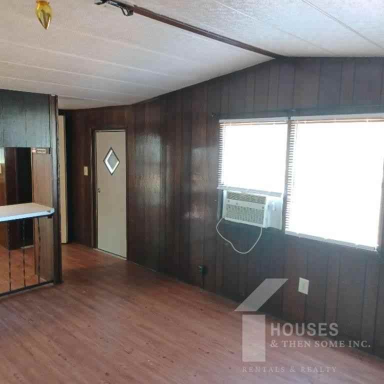 110 Community Rd - Photo 2 of 16